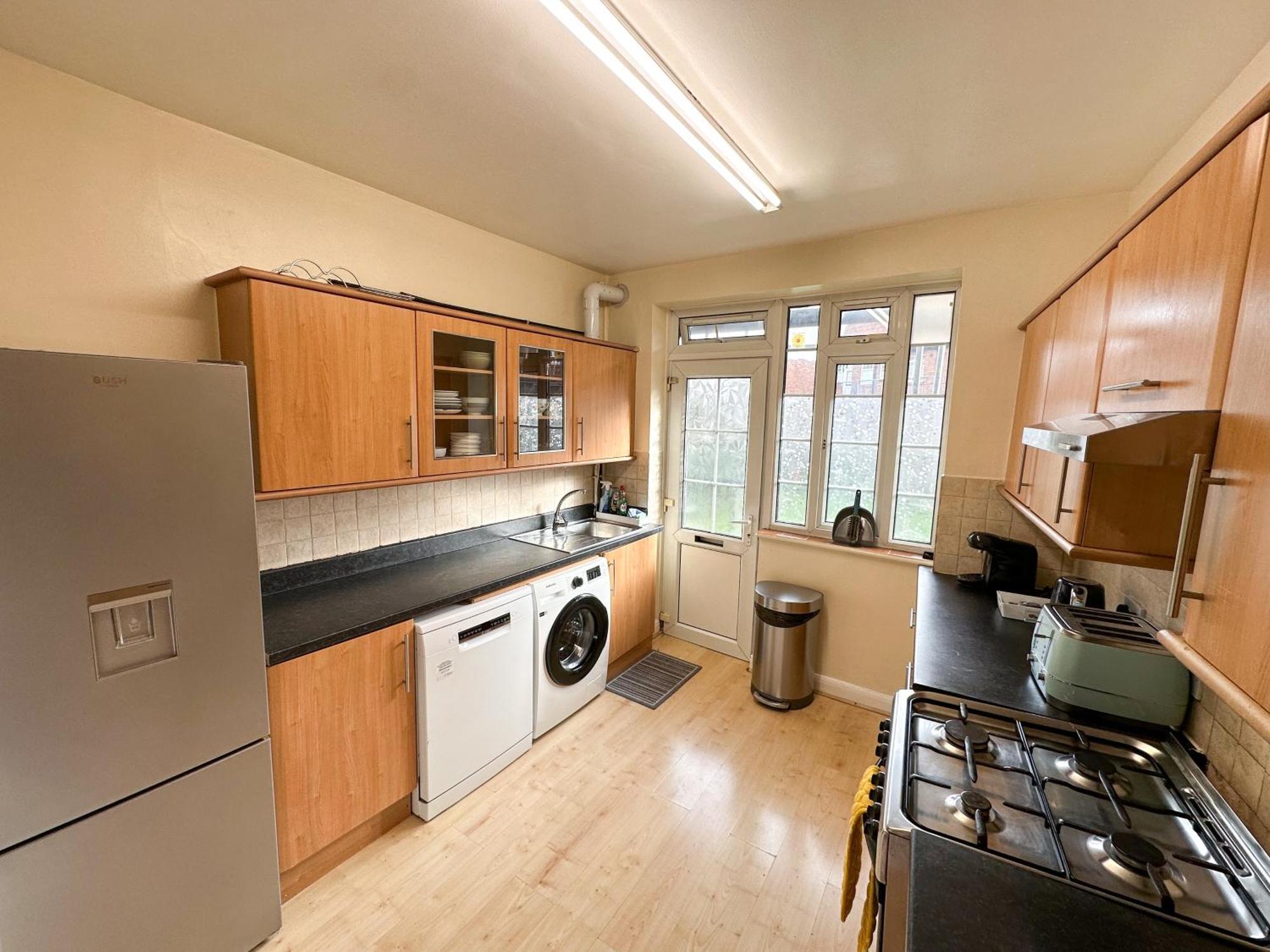 Апартаменты 2 Bed Flat - Short Walk From Brent Cross Station Хендон Экстерьер фото